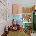 Modernized 1Br Condo W Shared Pool & Spa