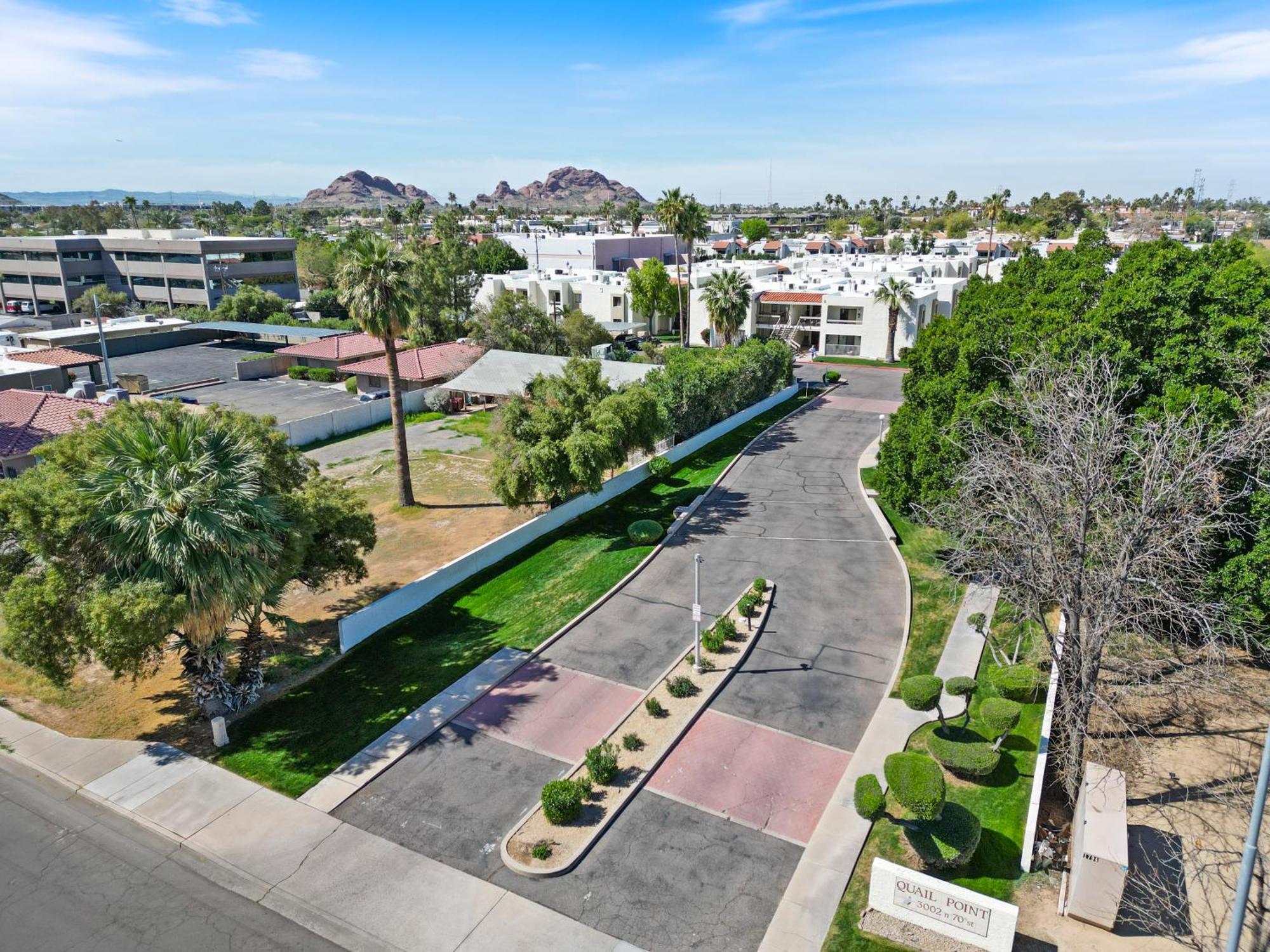 Holiday home Modernized 1br W Shared Pool & Scottsdale